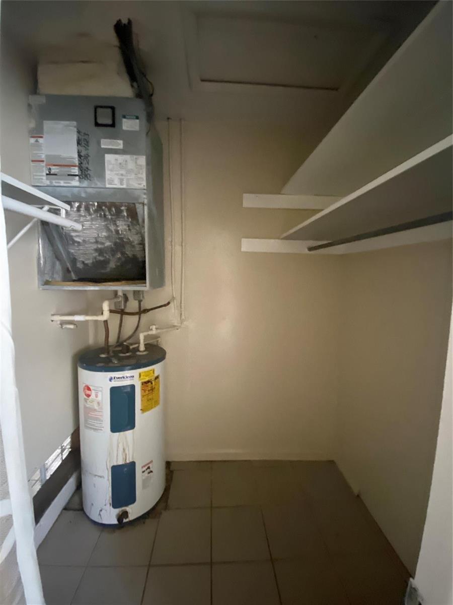  / 0 1742 sq. ft. $ 2026-05-28 0 foto