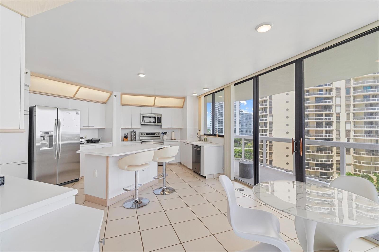 Photo of 20185 Country Club  #901, Aventura, Florida, 33180 - Spacious Kitchen area
