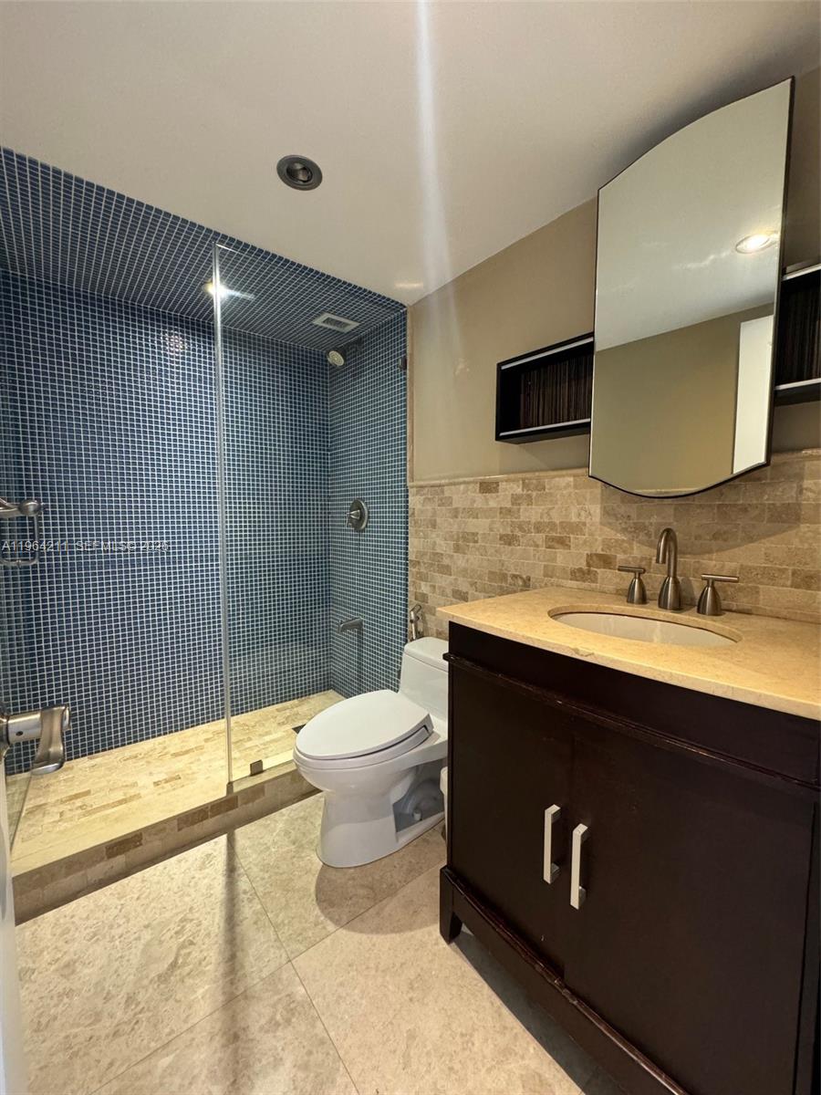 Photo of 3180 Ocean Dr #1619, Hallandale Beach, Florida, 33009 -