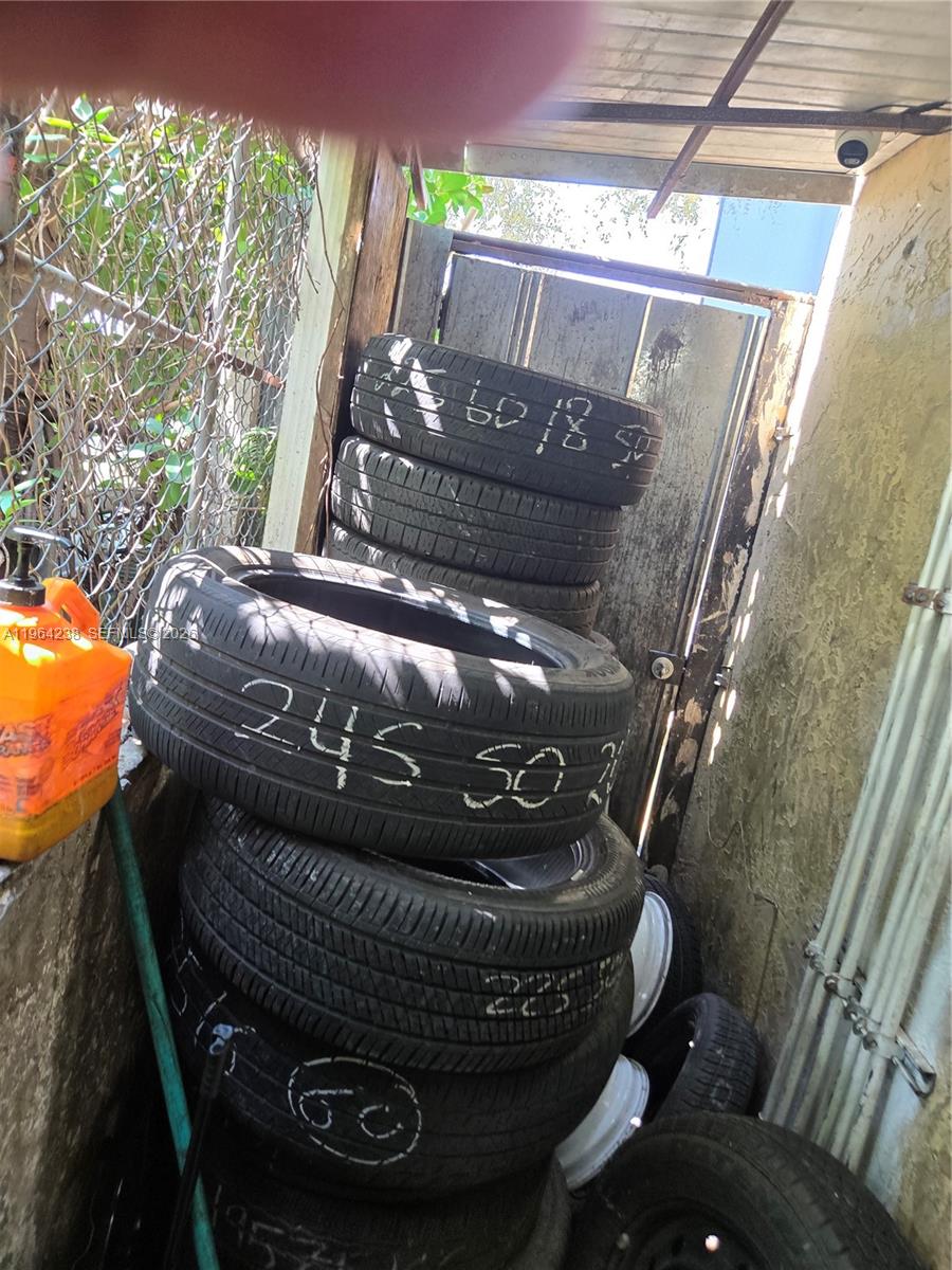 Ver detalles / sq. ft. $ 2026-02-12 0 foto