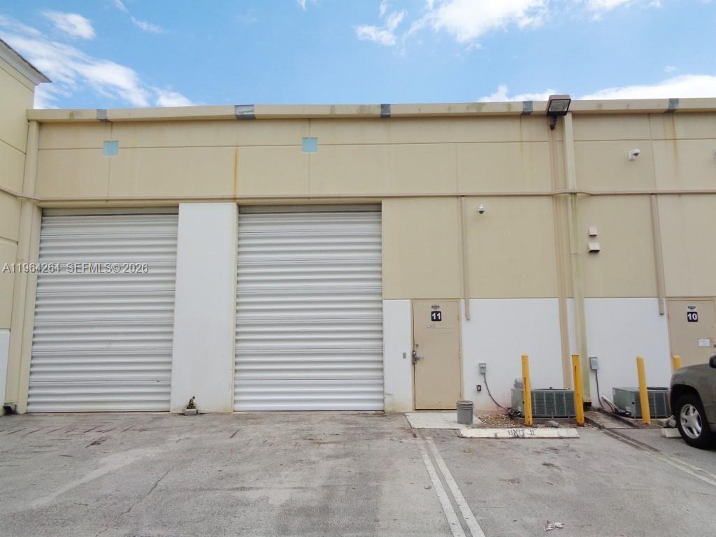 11  /   sq. ft. $ 2026-02-12 0 Photo