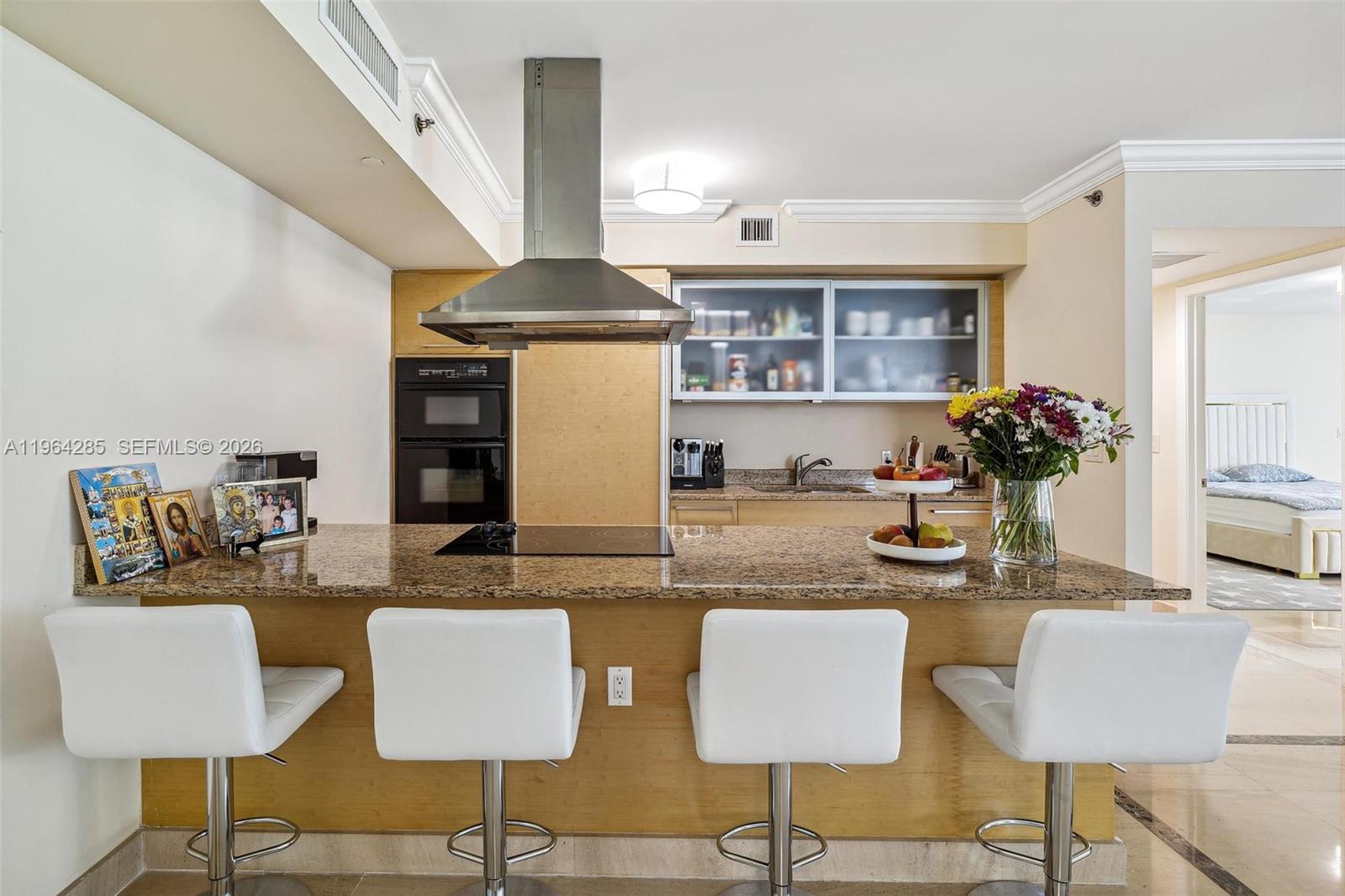 1010 2 / 2 1782 sq. ft. $ 2026-02-12 0 foto