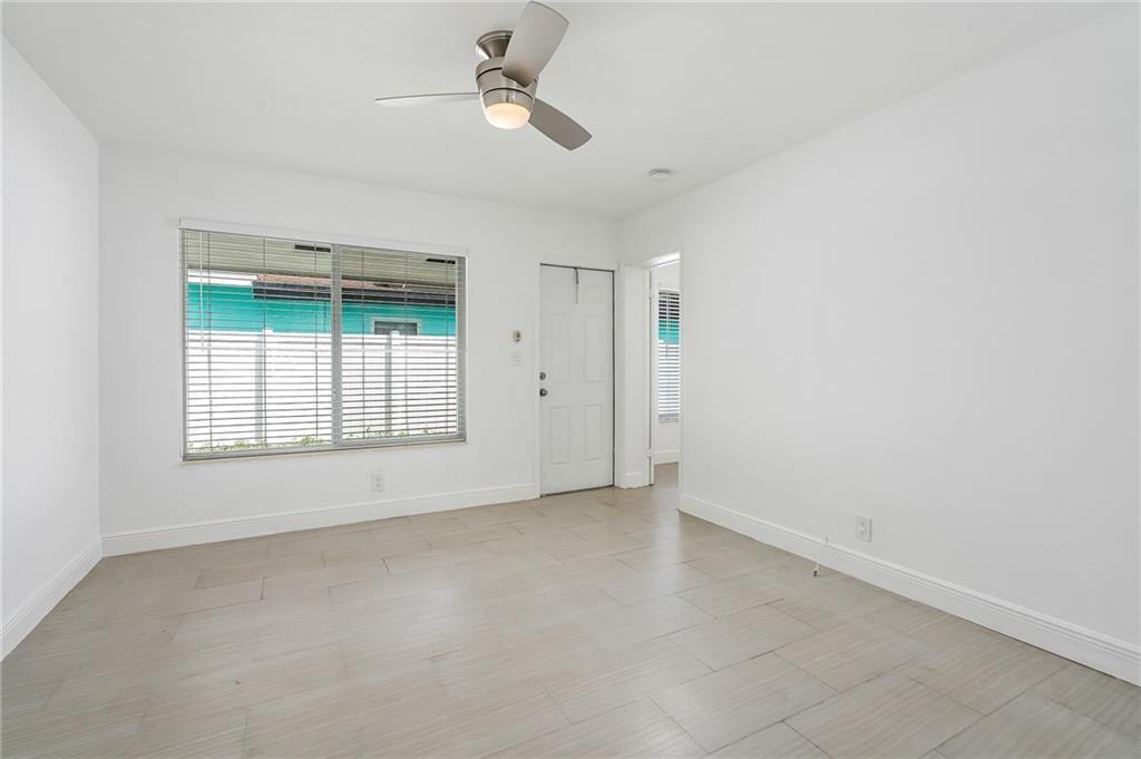   / 0 1500 sq. ft. $ 2026-04-13 0 foto