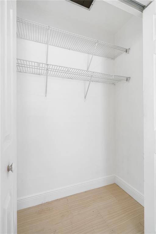   / 0 1500 sq. ft. $ 2026-04-13 0 foto