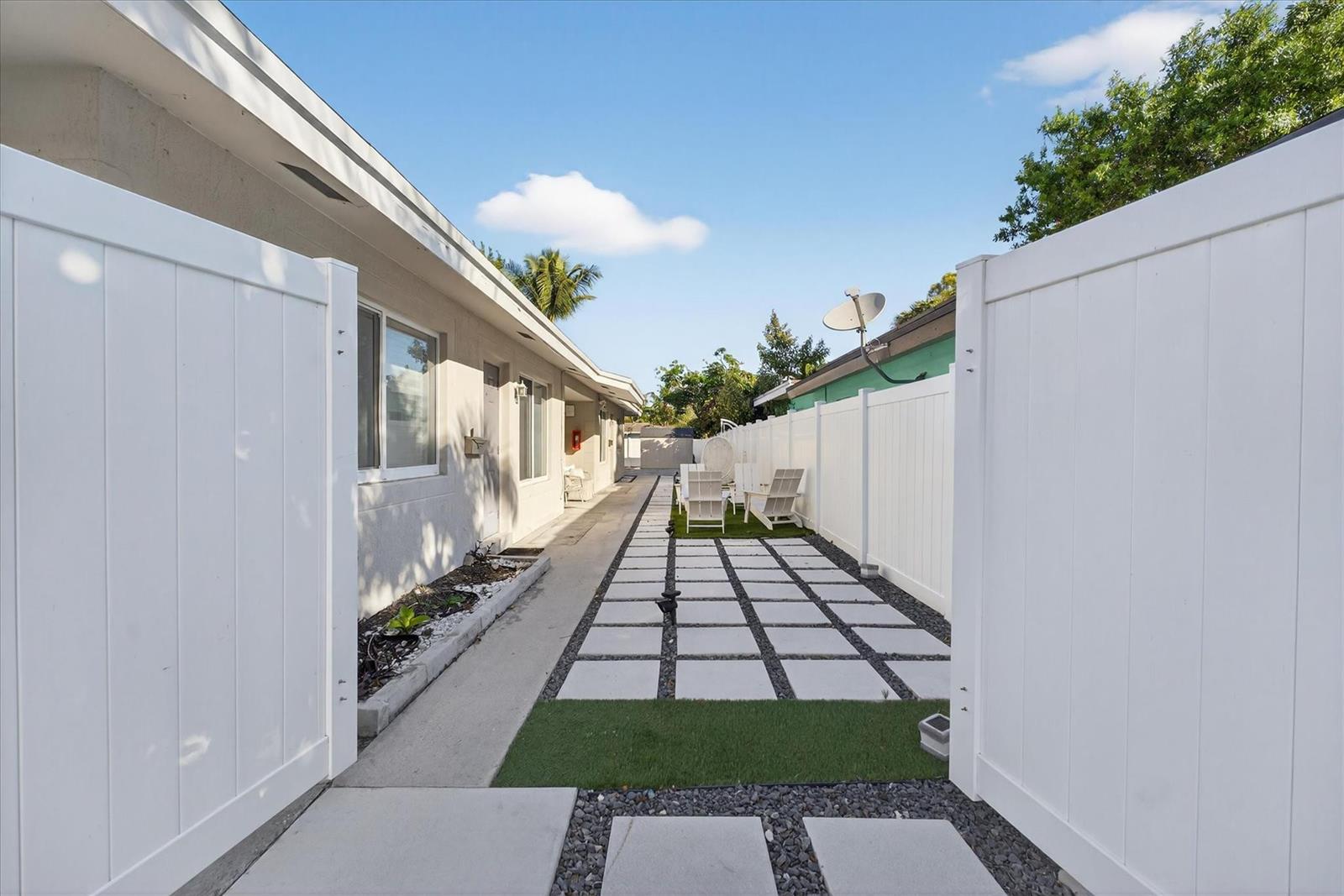   / 0 1500 sq. ft. $ 2026-04-13 0 foto