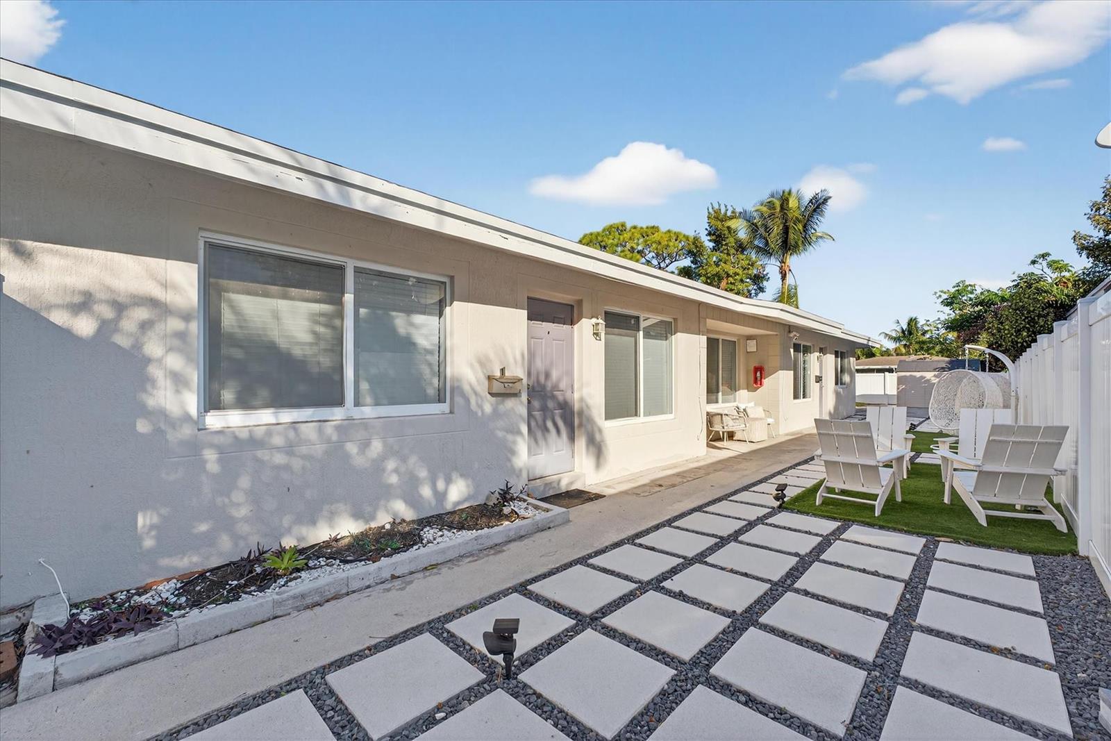   / 0 1500 sq. ft. $ 2026-04-13 0 foto