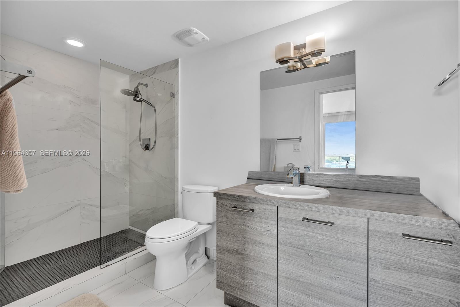 Photo of 400 Sunny Isles Blvd  #907, Sunny Isles Beach, Florida, 33160 - 