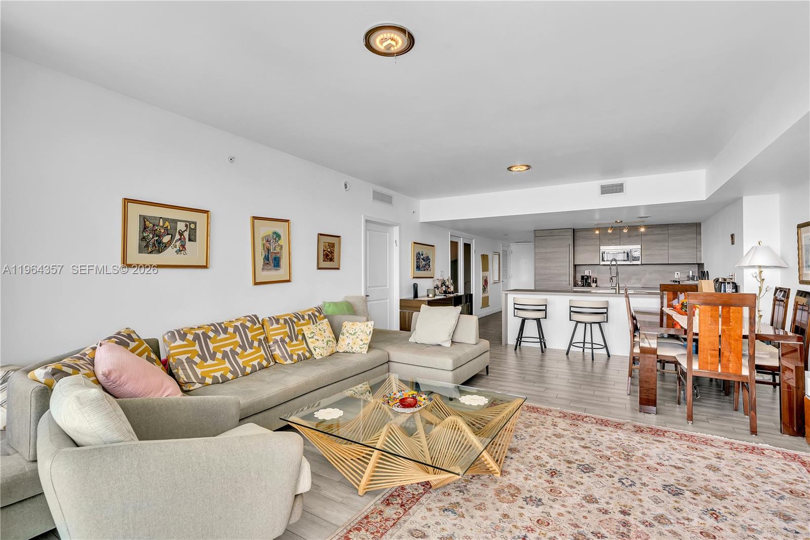 Photo of 400 Sunny Isles Blvd  #907, Sunny Isles Beach, Florida, 33160 - 