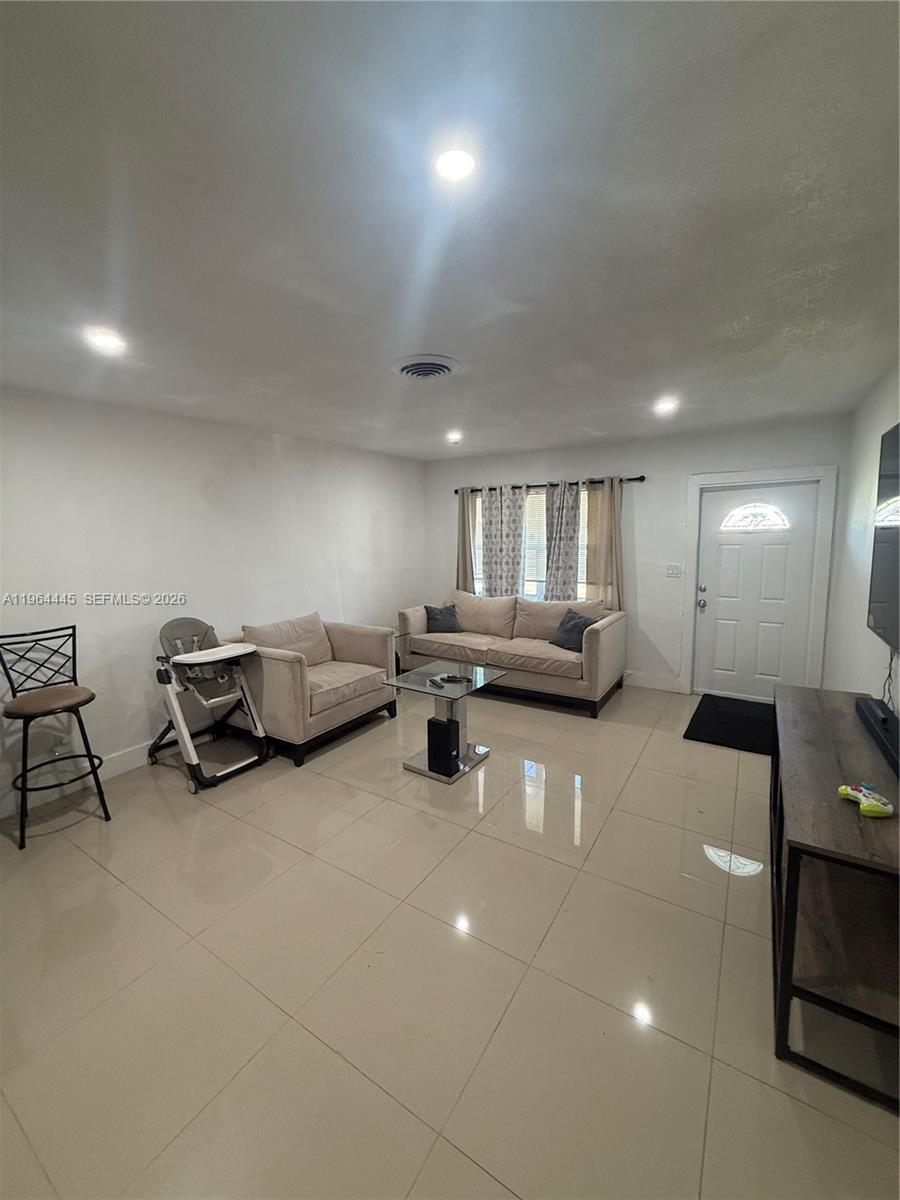 See details / 1720 sq. ft. $ 2026-02-12 0 Photo