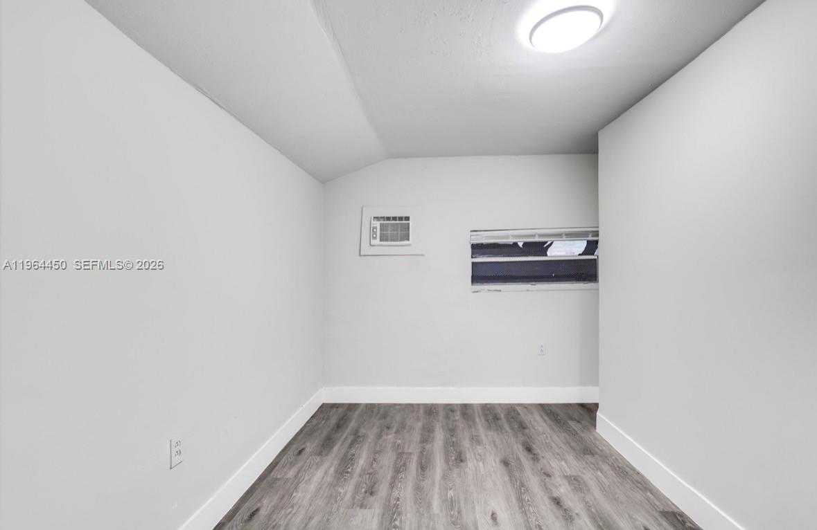   /  1505 sq. ft. $ 2026-02-12 0 foto