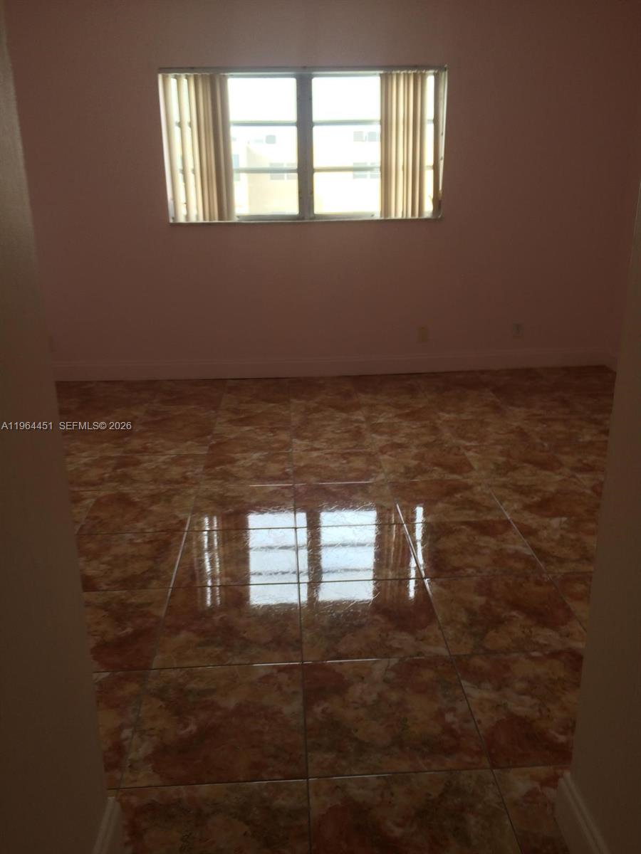 Photo of 609 14th Ave  #706, Hallandale Beach, Florida, 33009 - 