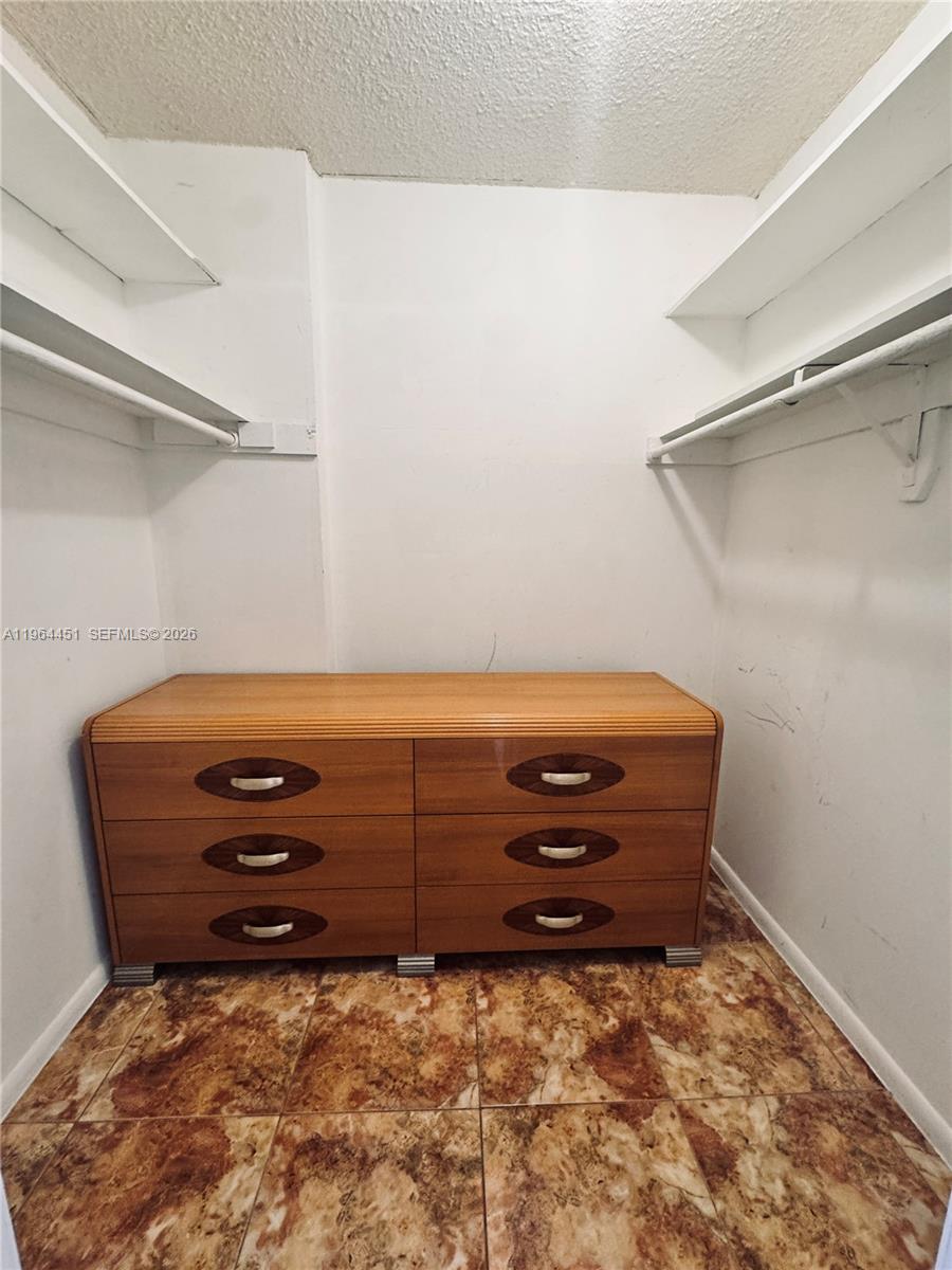 Photo of 609 14th Ave #706, Hallandale Beach, Florida, 33009 -