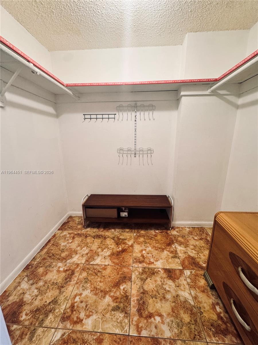 Photo of 609 14th Ave #706, Hallandale Beach, Florida, 33009 -