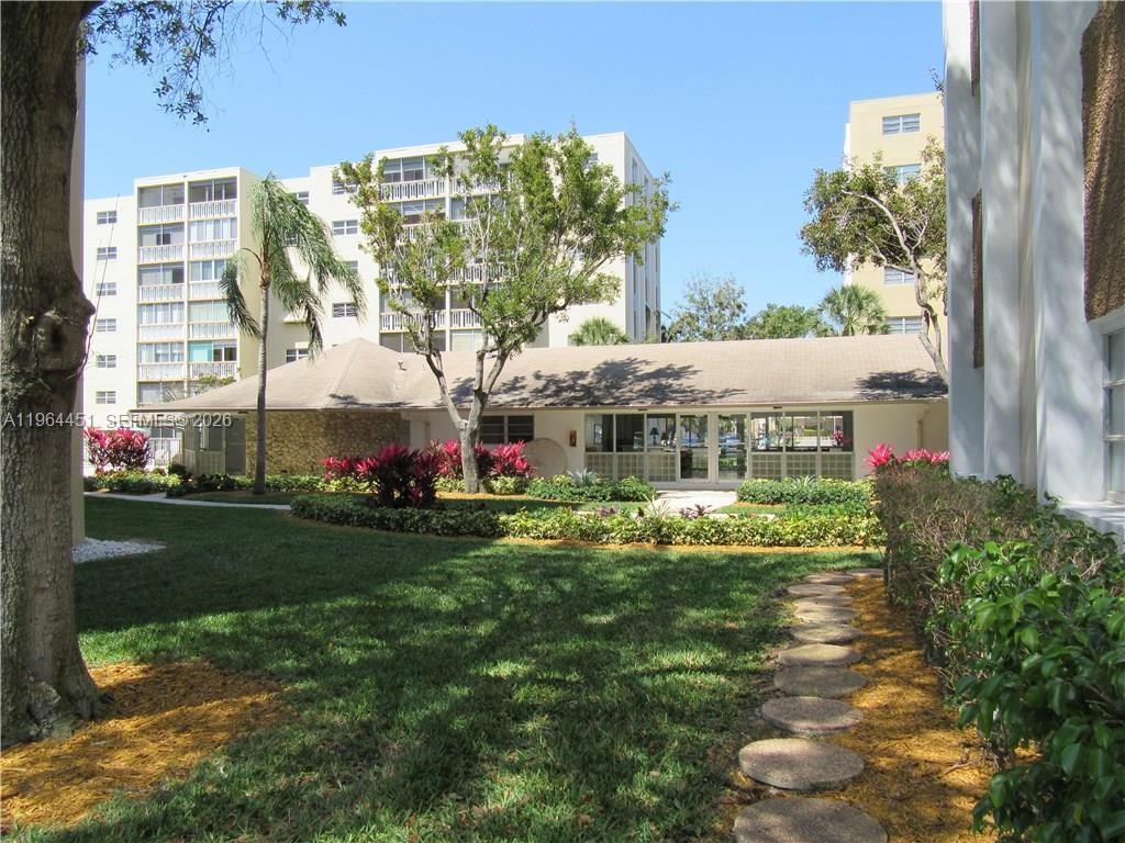 Photo of 609 14th Ave  #706, Hallandale Beach, Florida, 33009 - 