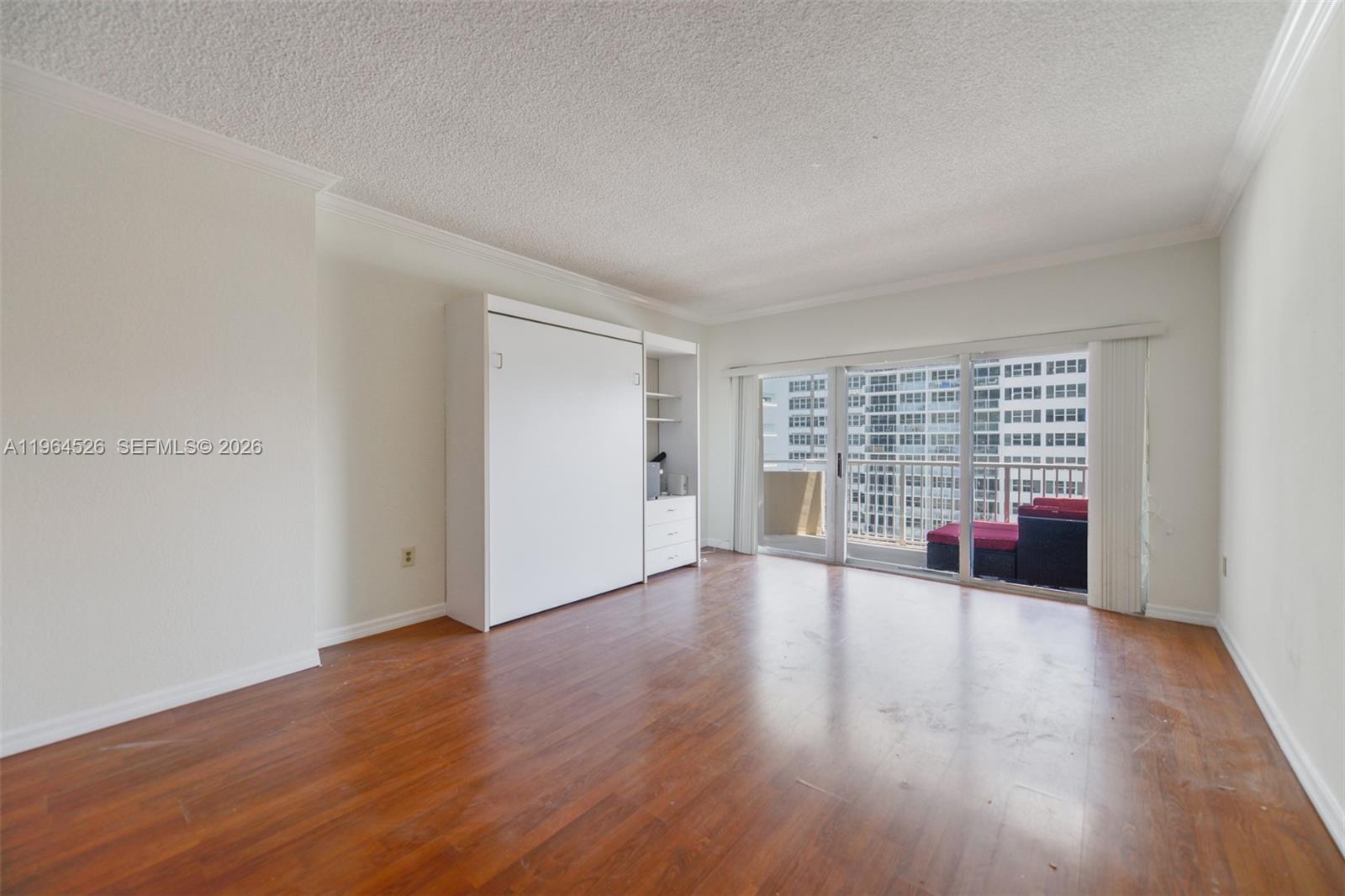 9C 1 / 2 870 sq. ft. $ 2026-02-12 0 Photo