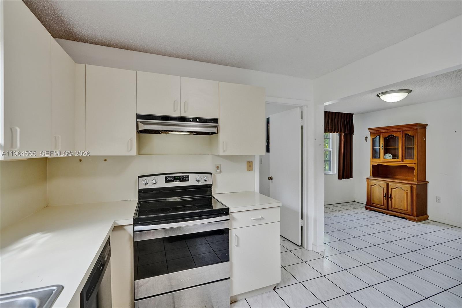 Подробнее / кв.футов $ 2026-02-12 0 Фото