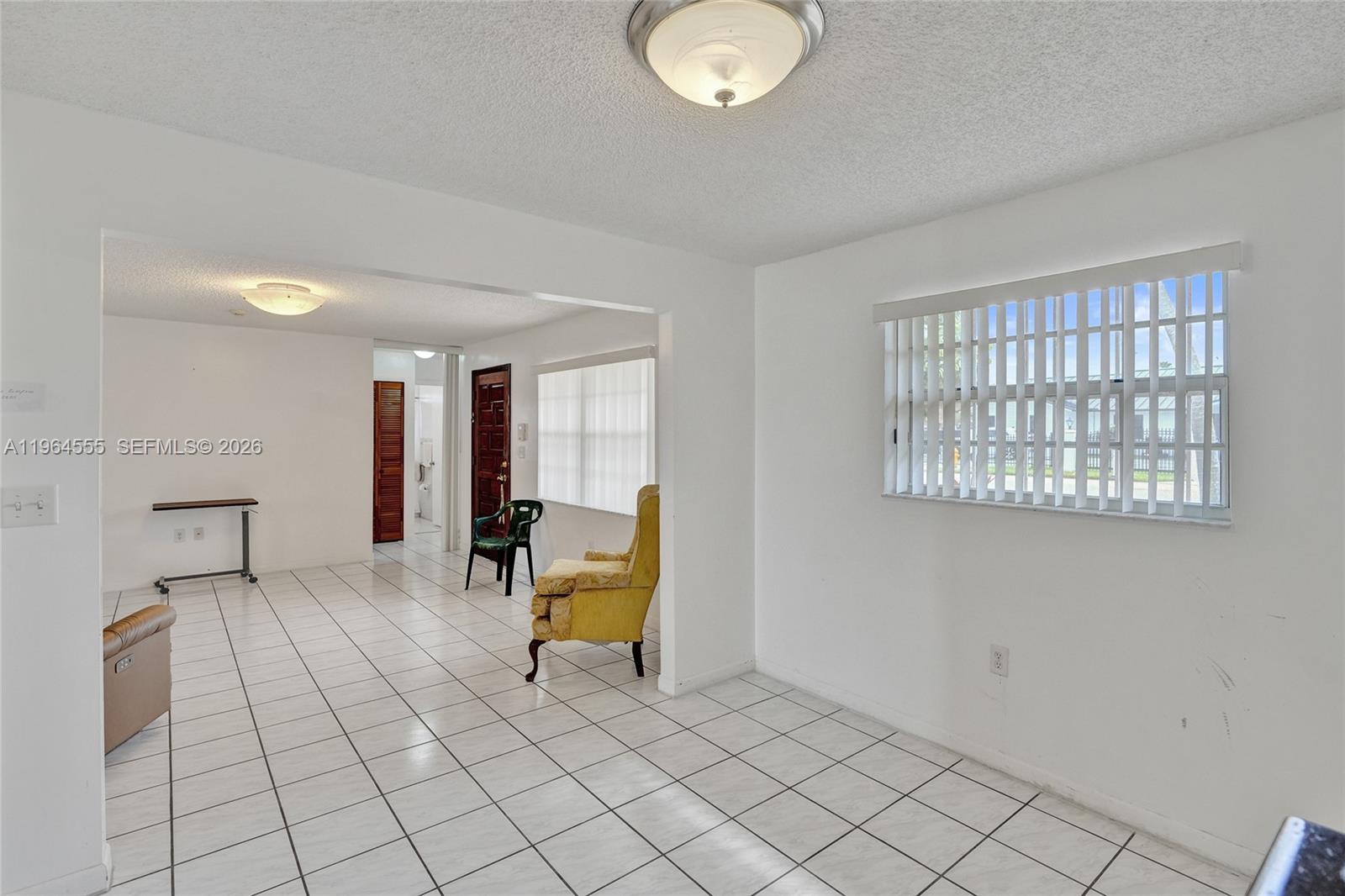 Подробнее / кв.футов $ 2026-02-12 0 Фото