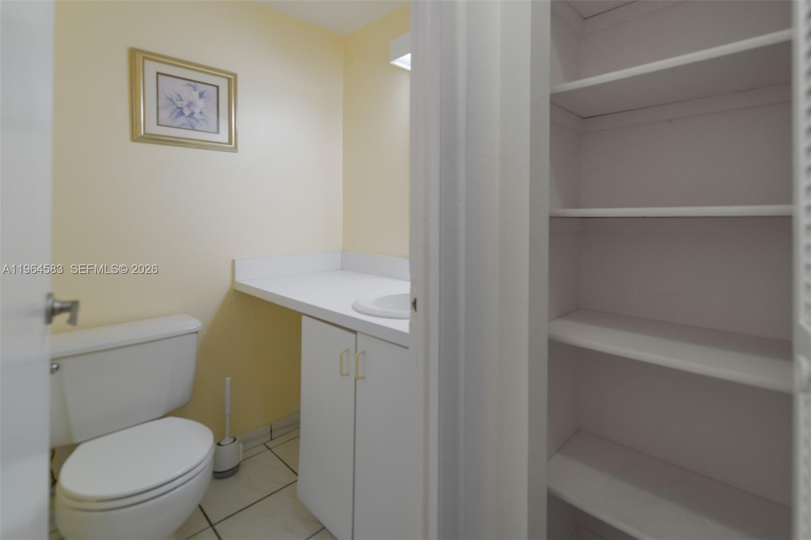 5D 1 / 2 870 sq. ft. $ 2026-02-12 0 Photo