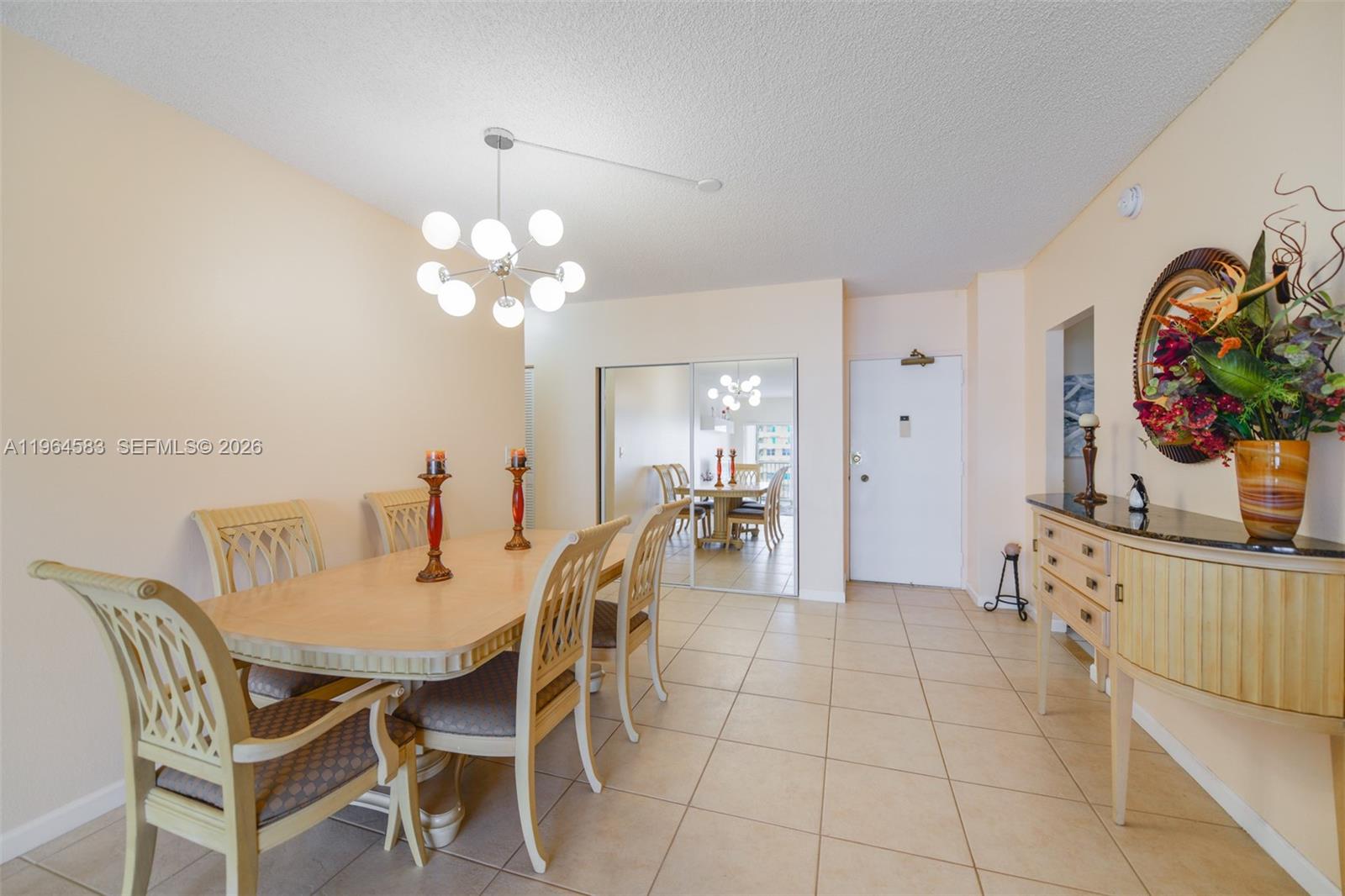 5D 1 / 2 870 sq. ft. $ 2026-02-12 0 Photo