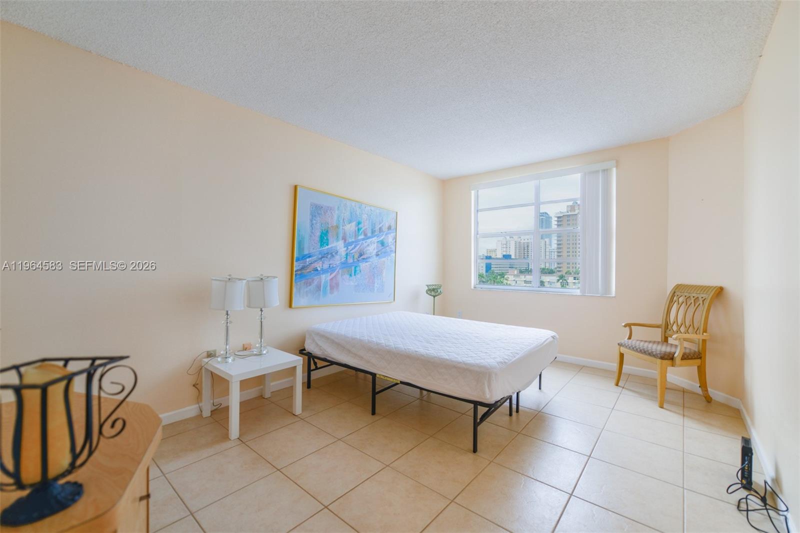 5D 1 / 2 870 sq. ft. $ 2026-02-12 0 Photo