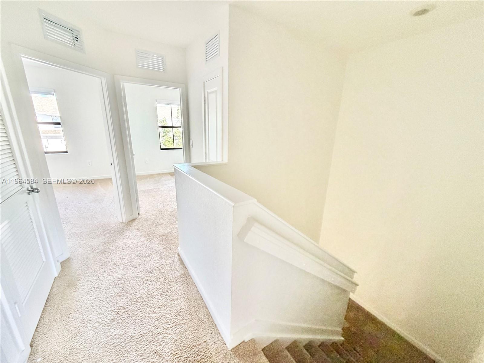 See details 442 3 / 3 1428 sq. ft. $ 2026-07-14 0 Photo
