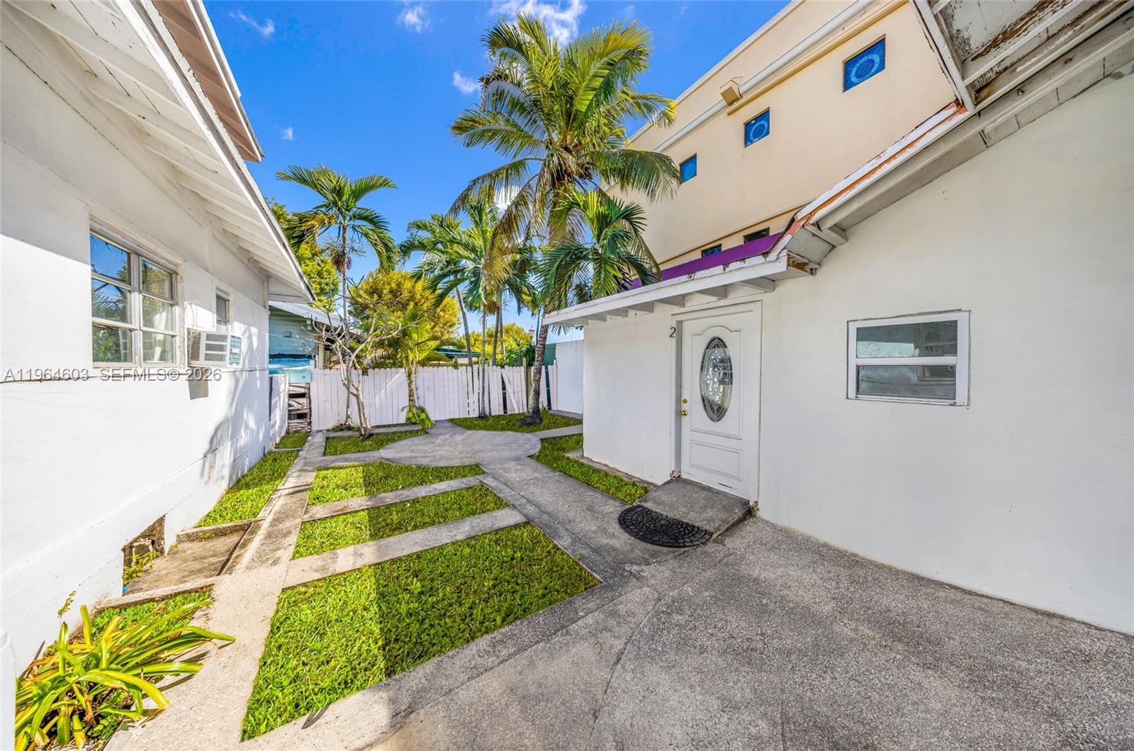 See details / 1950 sq. ft. $ 2026-02-21 0 Photo