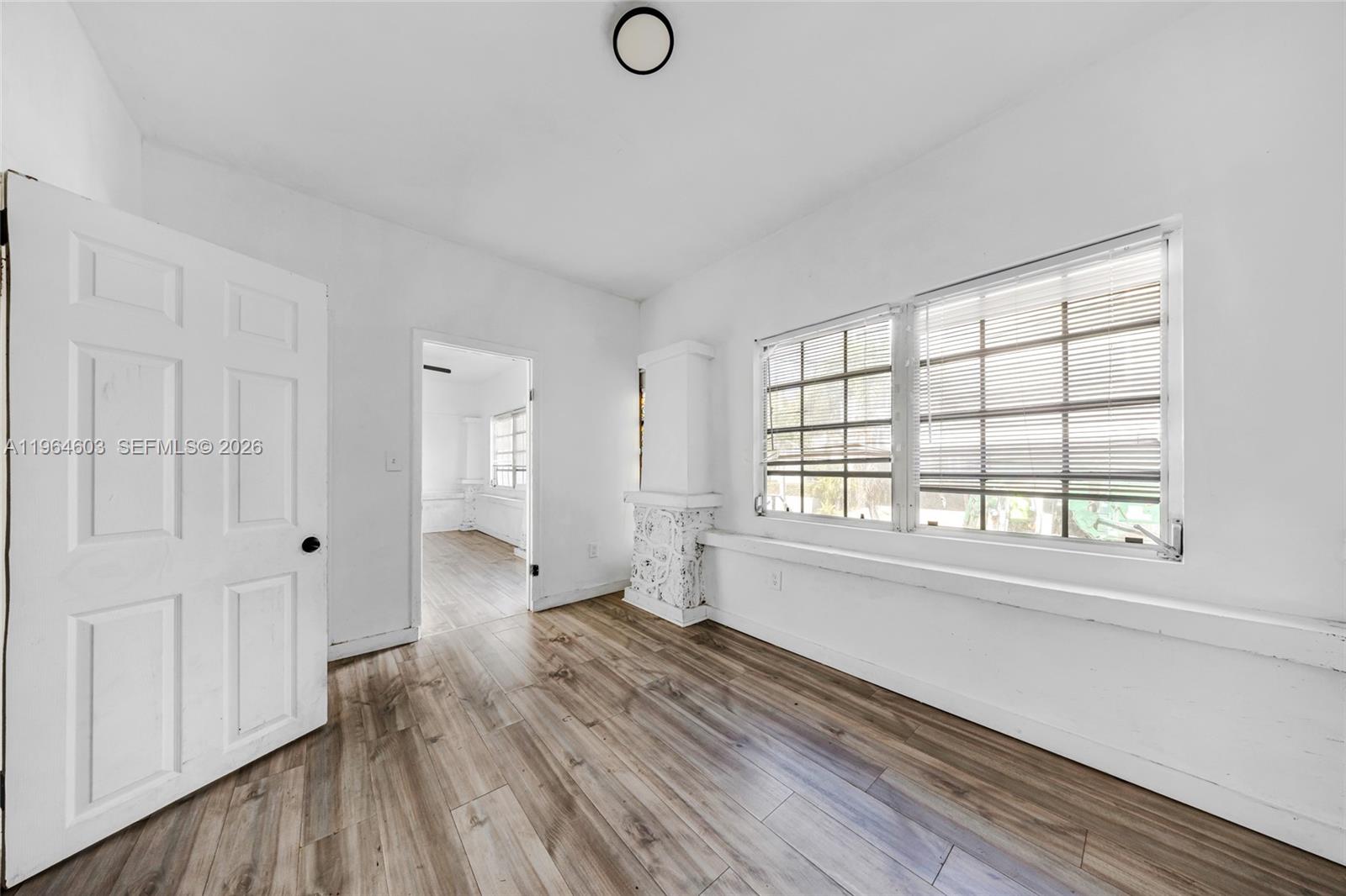 See details / 1950 sq. ft. $ 2026-02-21 0 Photo