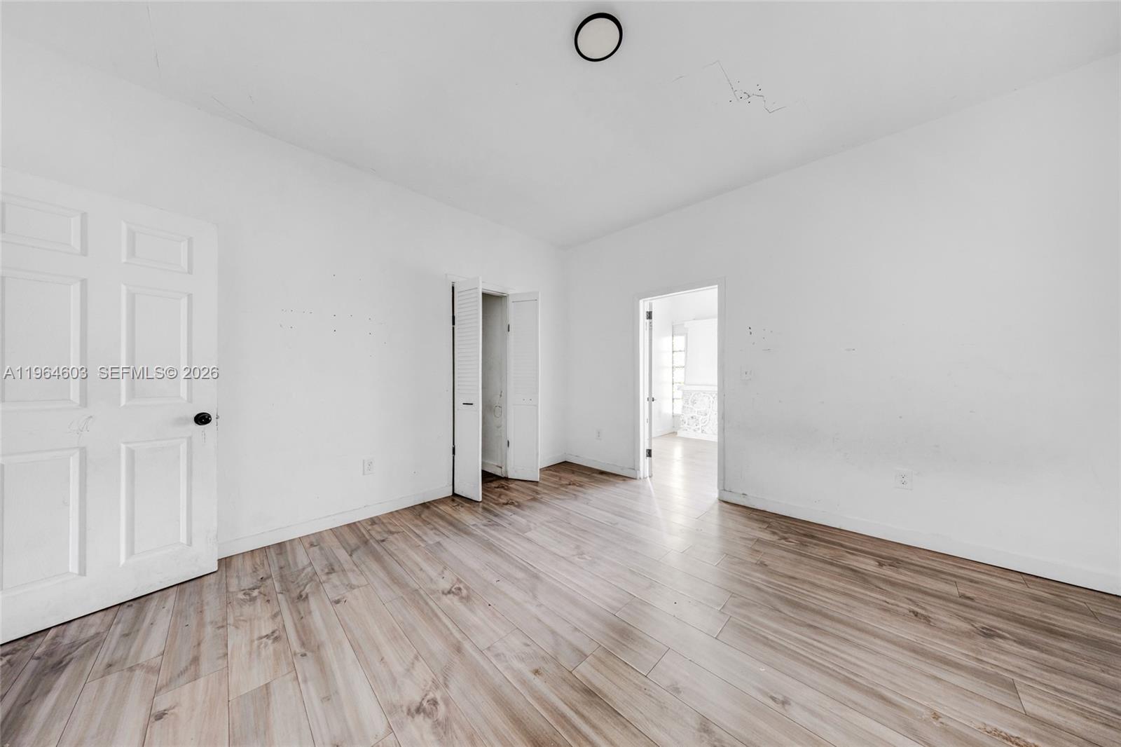 See details / 1950 sq. ft. $ 2026-02-21 0 Photo