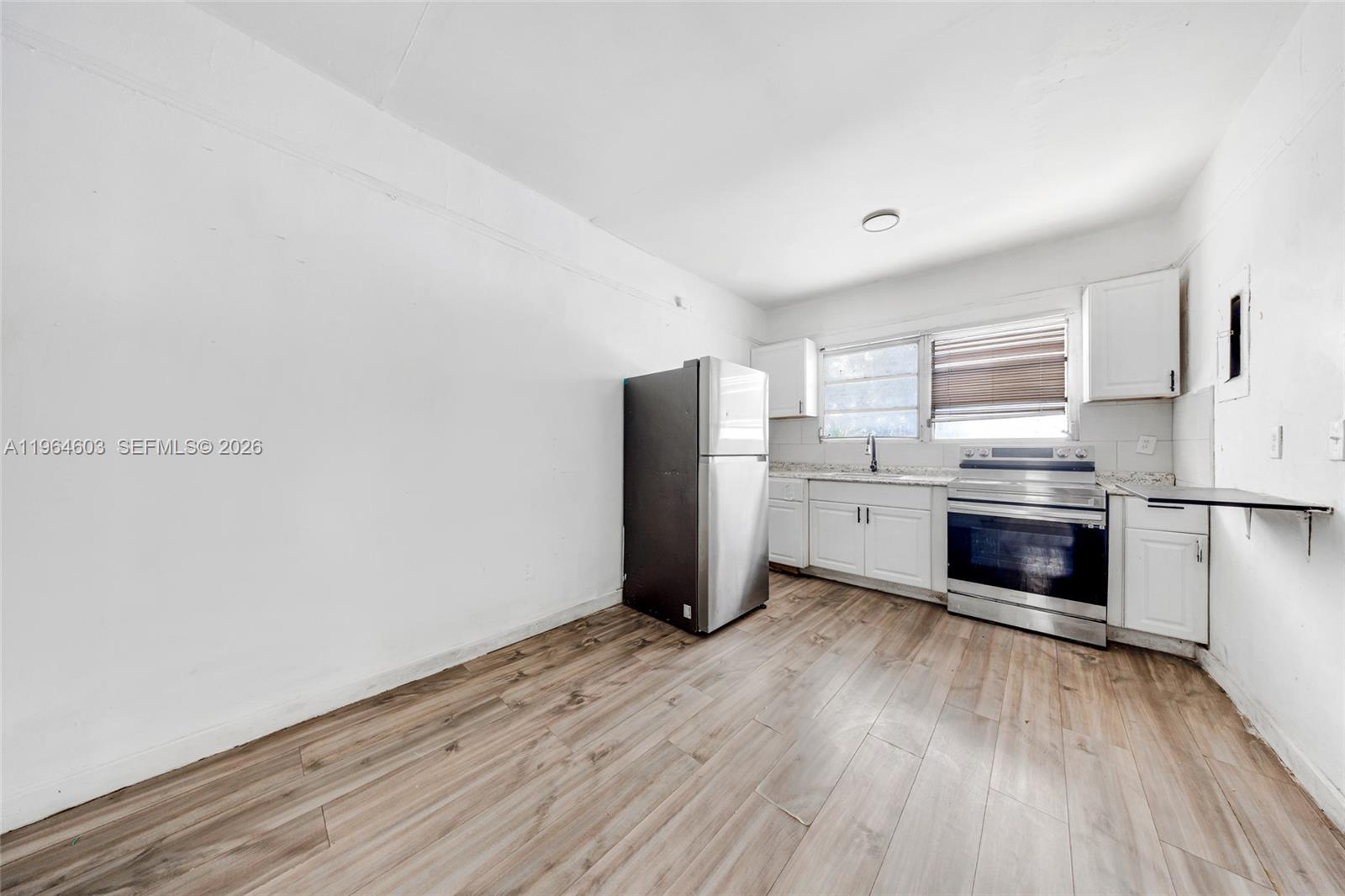 See details / 1950 sq. ft. $ 2026-02-21 0 Photo