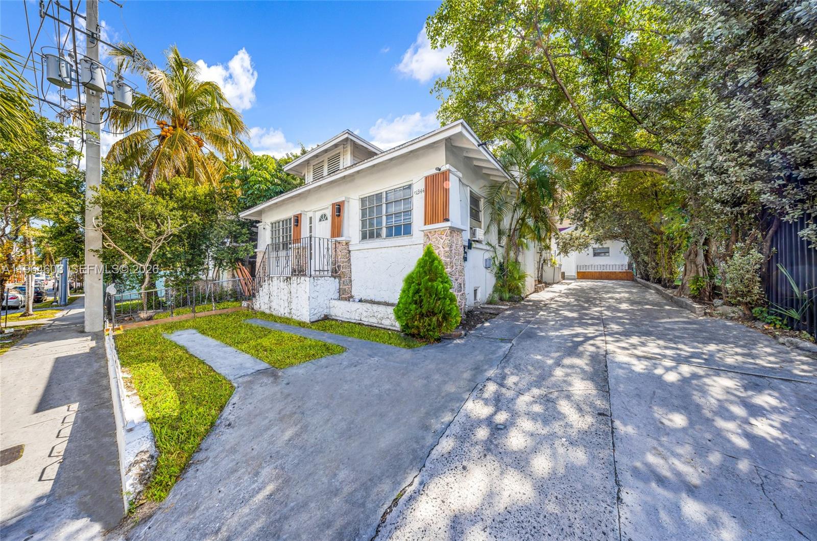 See details / 1950 sq. ft. $ 2026-02-21 0 Photo