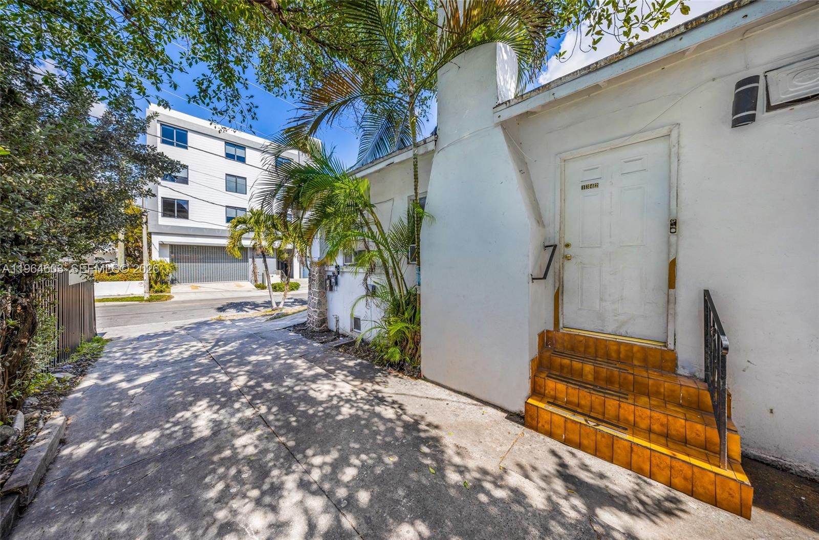 See details / 1950 sq. ft. $ 2026-02-21 0 Photo