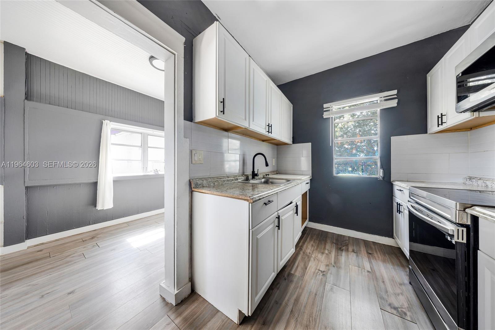 See details / 1950 sq. ft. $ 2026-02-21 0 Photo