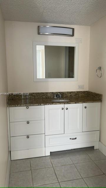 Photo of 16919 Bay Rd  #816, Sunny Isles Beach, Florida, 33160 - 