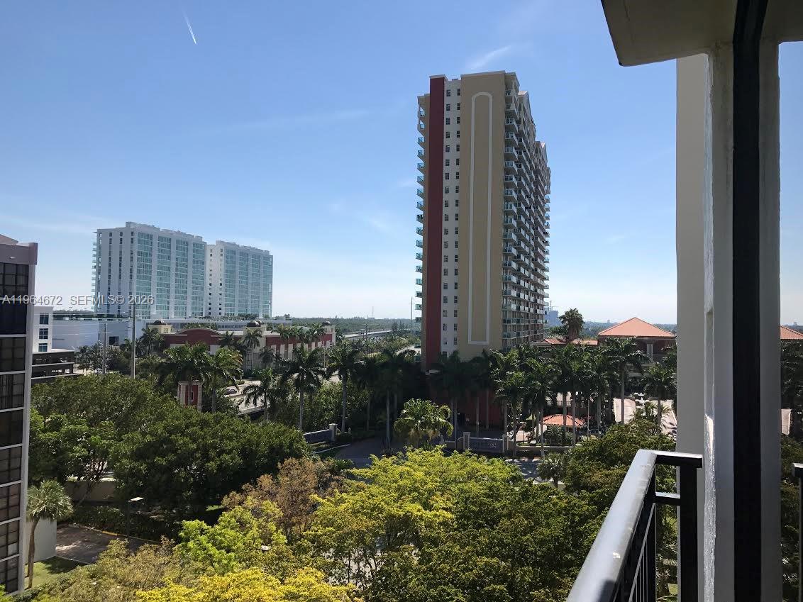 Photo of 16919 Bay Rd #816, Sunny Isles Beach, Florida, 33160 -