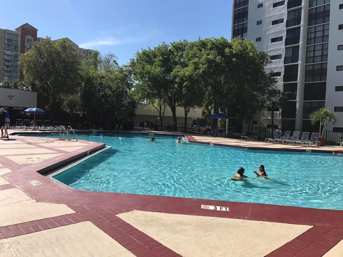 Photo of 16919 Bay Rd #816, Sunny Isles Beach, Florida, 33160 -