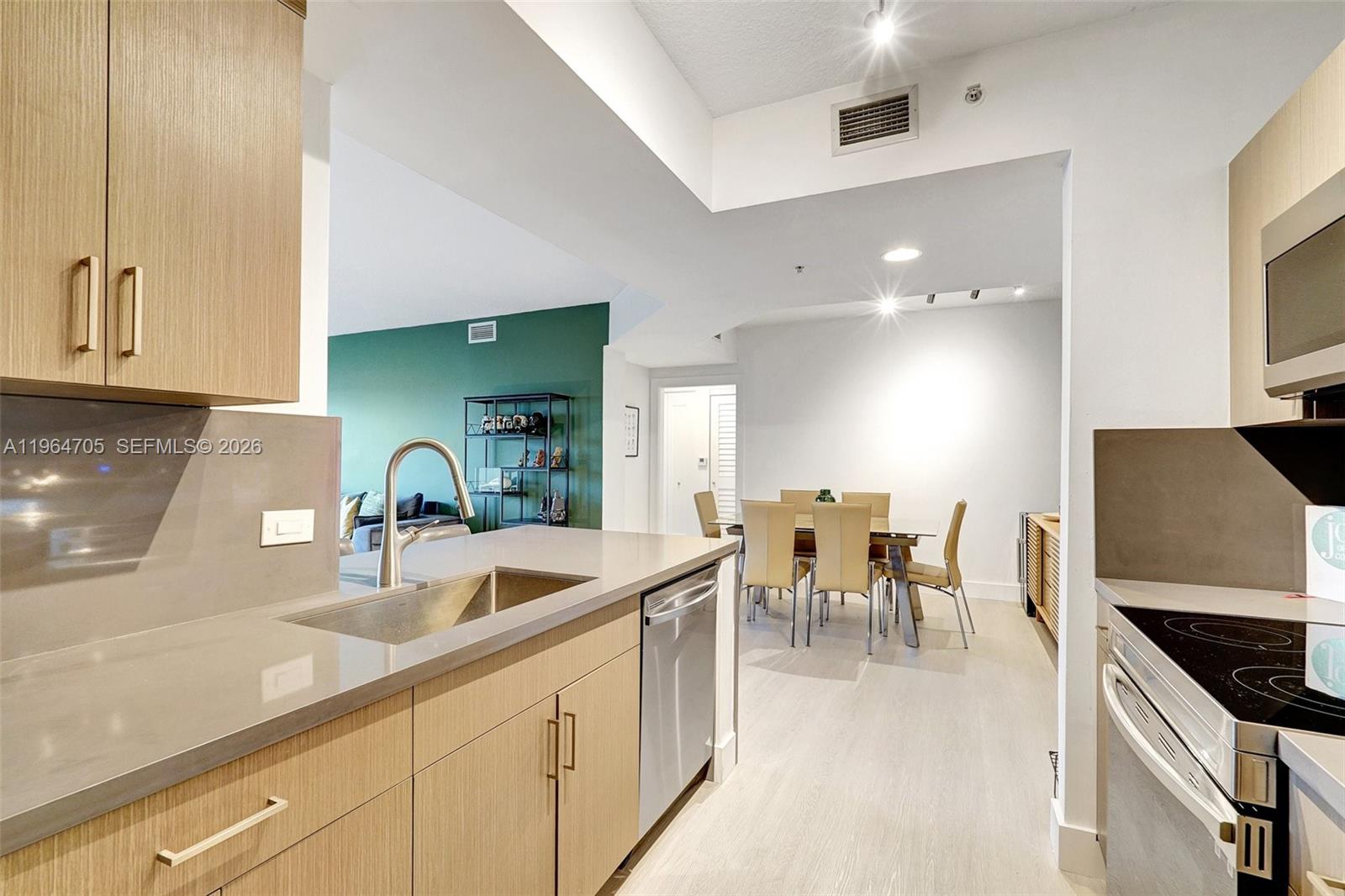 Photo of 18800 29th Ave  #517, Aventura, Florida, 33180 - 