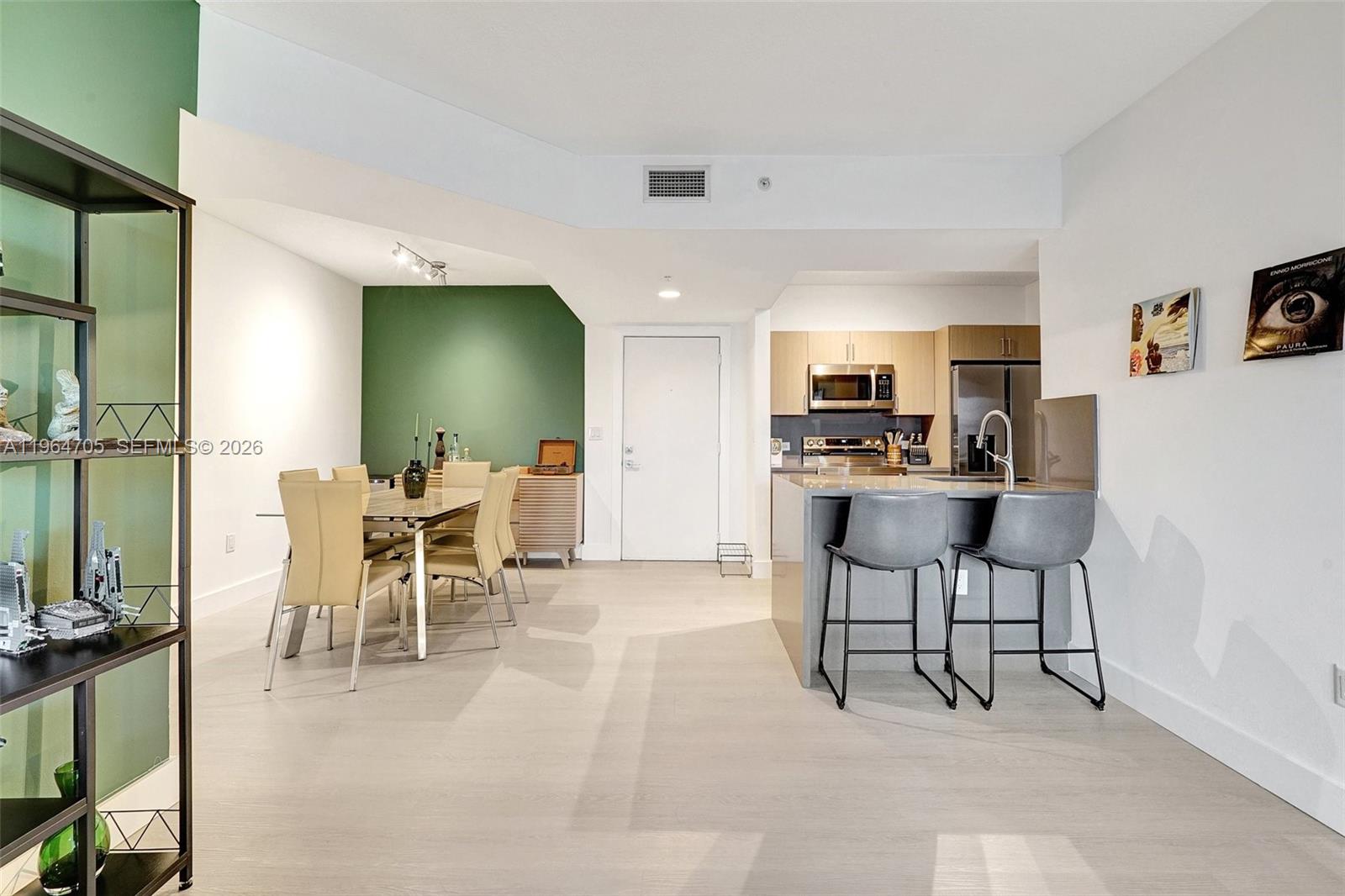 Photo of 18800 29th Ave  #517, Aventura, Florida, 33180 - 