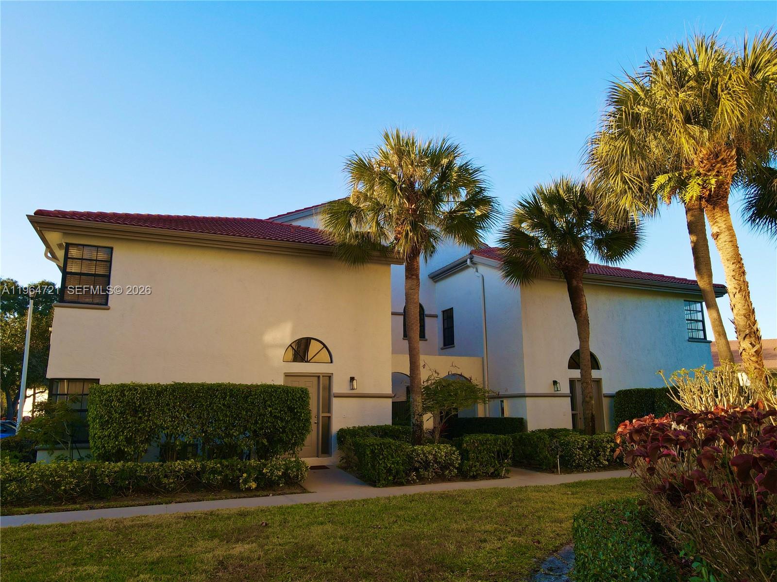 See details H 3 / 2 1692 sq. ft. $ 2026-06-03 0 Photo