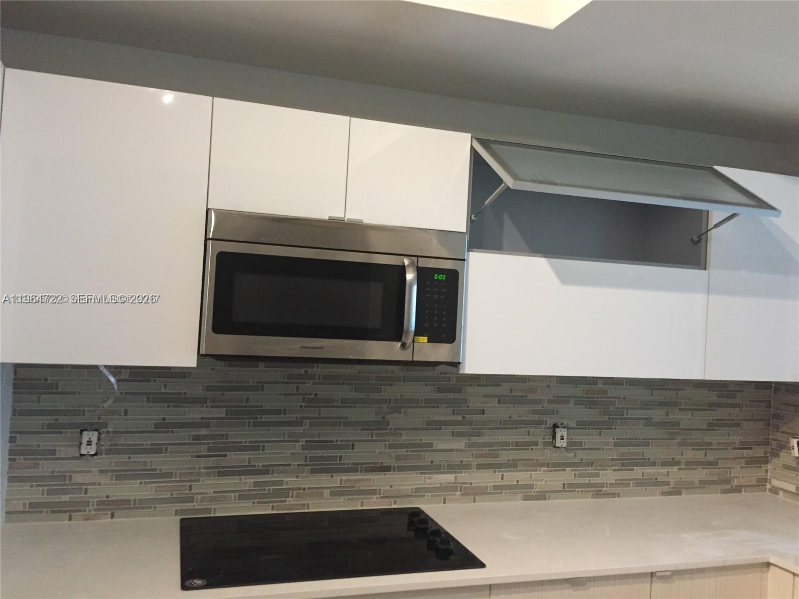 Photo of 3330 190th St  #1117, Aventura, Florida, 33180 - 