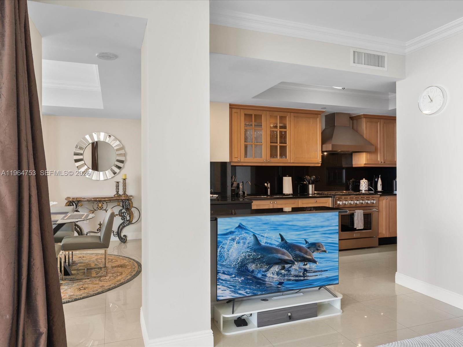 Ver detalles 4405 3 / 3 2214 sq. ft. $ 2026-05-05 0 foto
