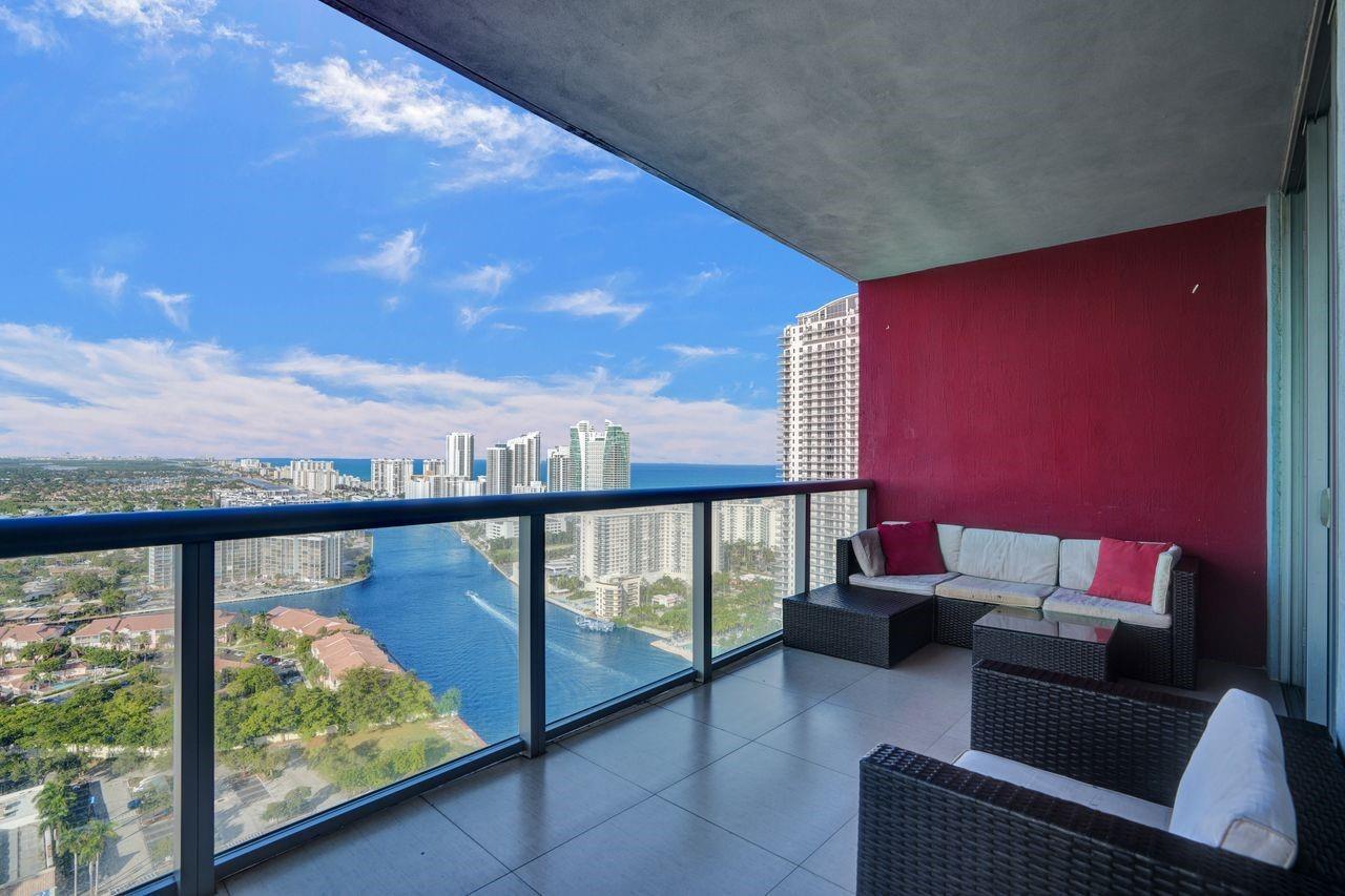 Photo of 2600 Hallandale Beach  #T3210, Hallandale Beach, Florida, 33009 - Photo 2