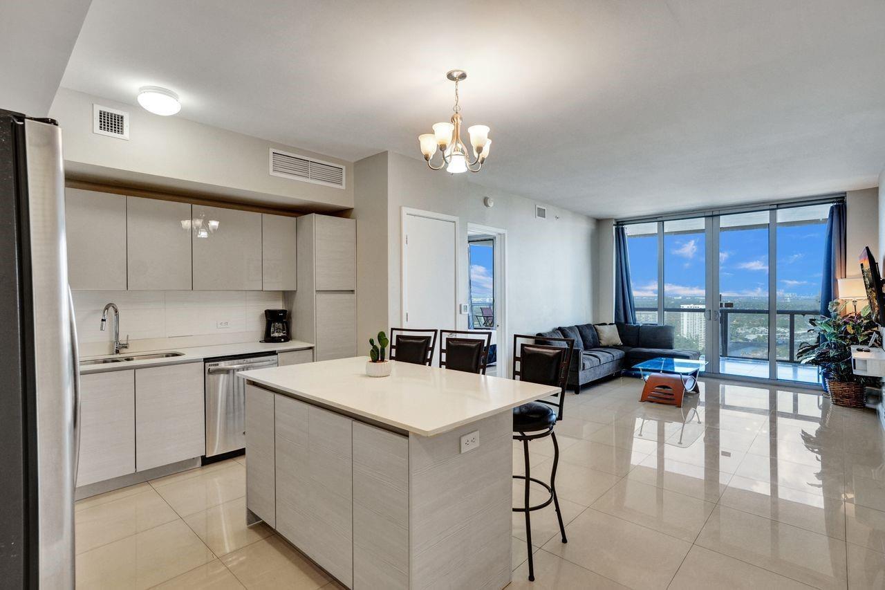 Photo of 2600 Hallandale Beach  #T3210, Hallandale Beach, Florida, 33009 - Photo 4