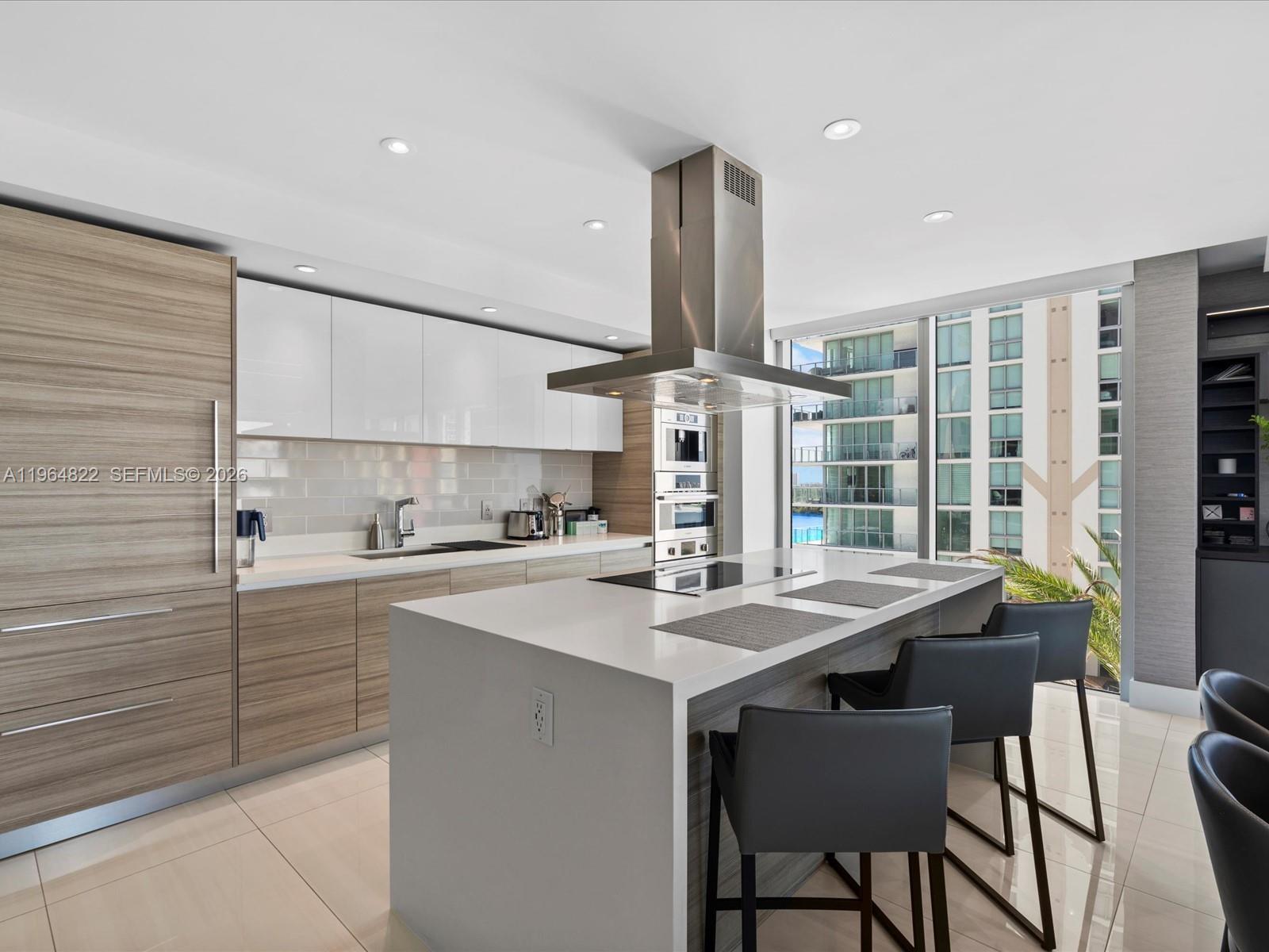 See details 4-807 3 / 4 1892 sq. ft. $ 2026-02-13 0 Photo