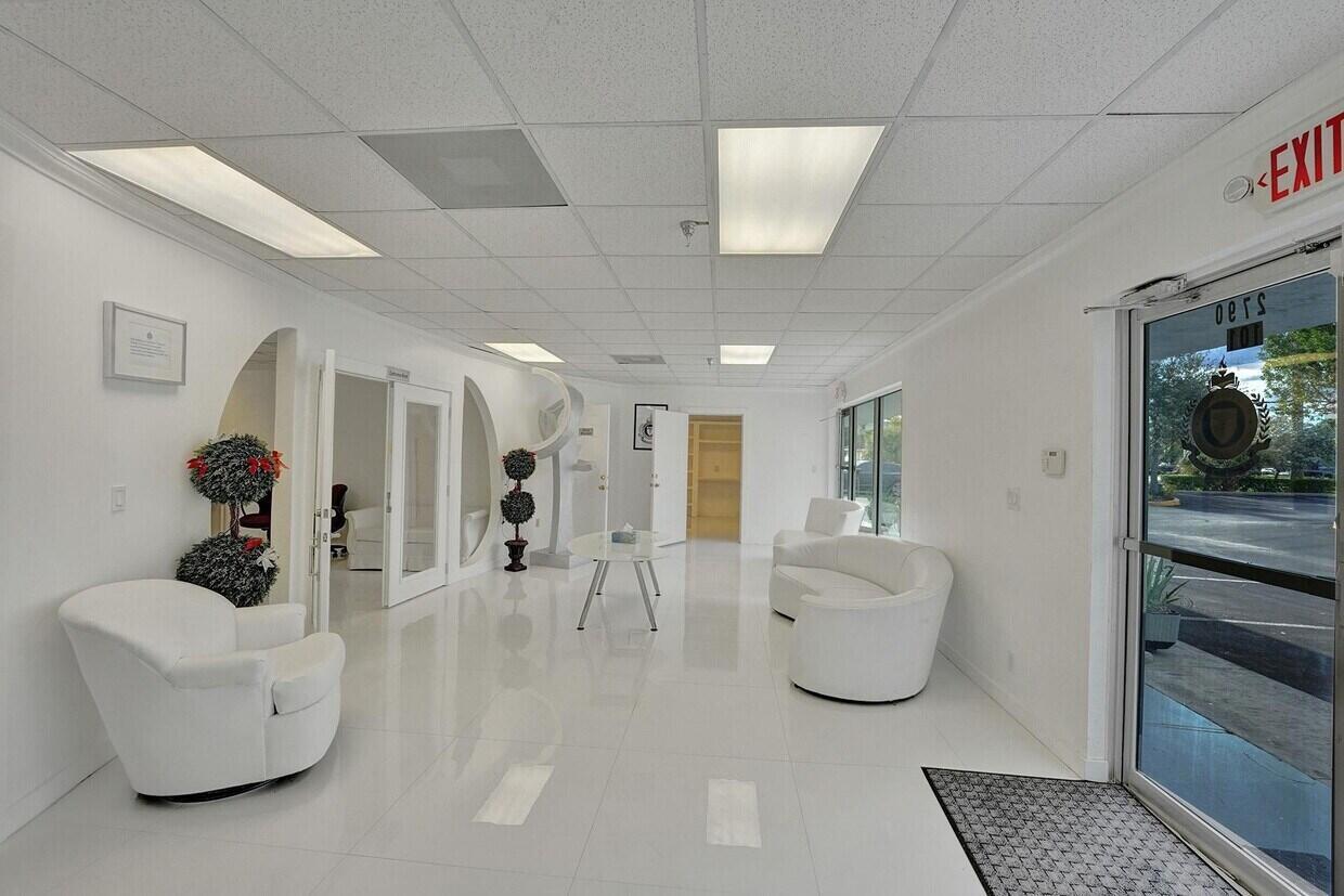 Ver detalles / 10 sq. ft. $ 2026-03-25 0 foto