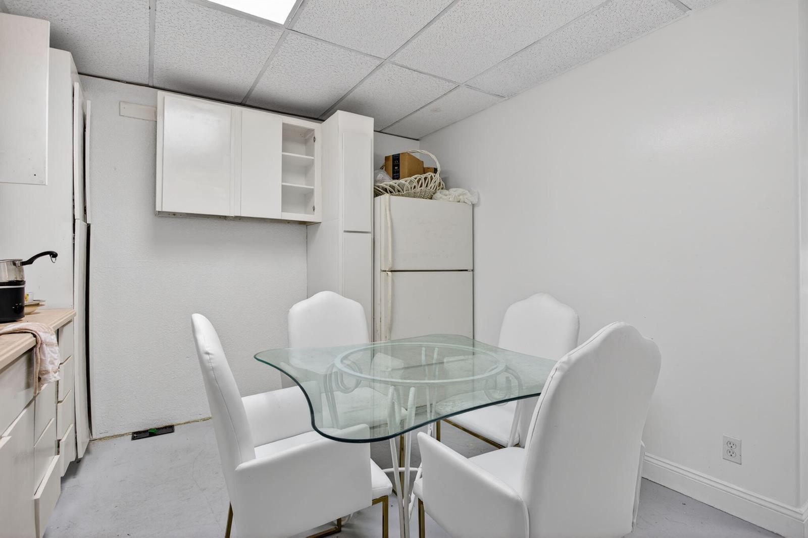 Ver detalles / 10 sq. ft. $ 2026-03-25 0 foto