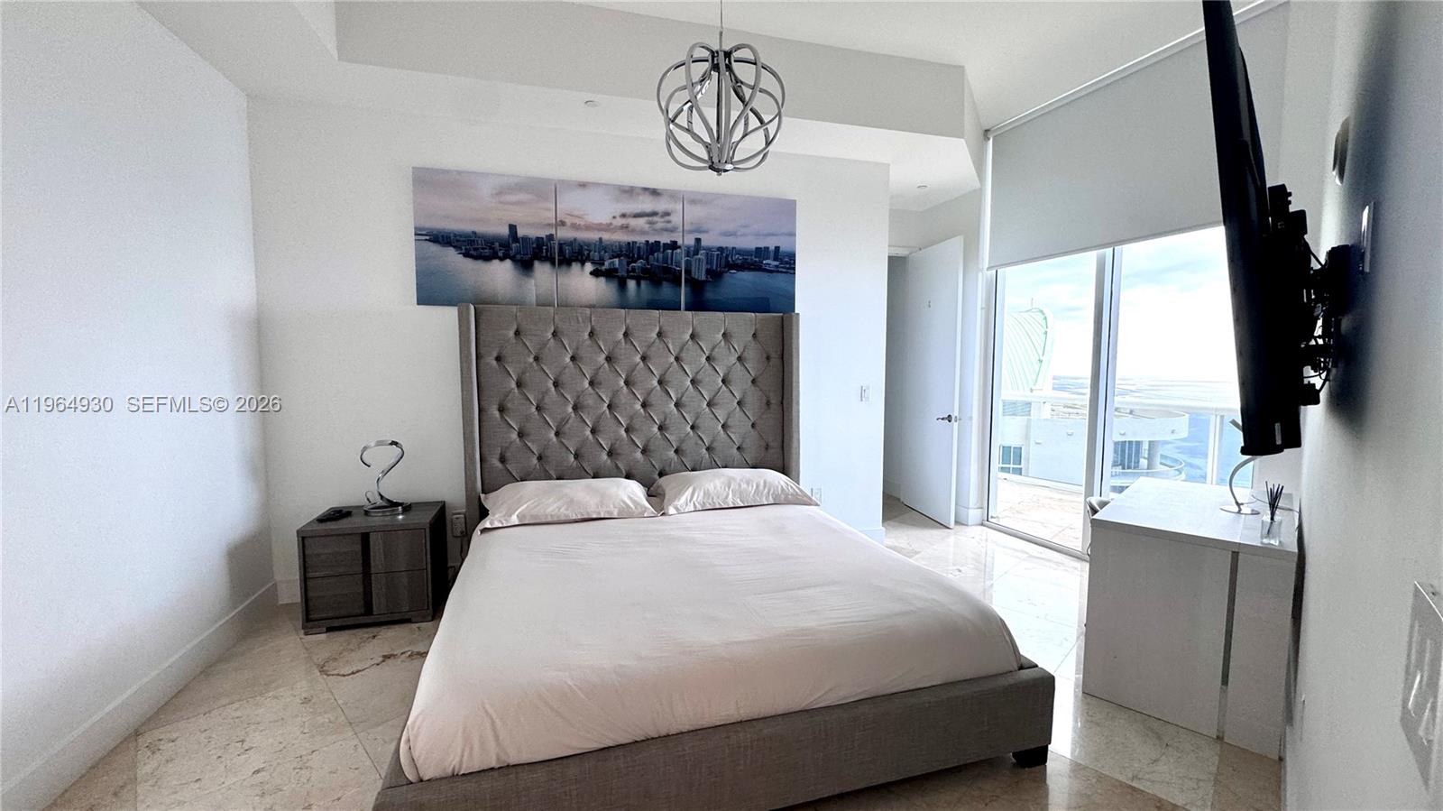 Подробнее 3803 3 / 3 1962 кв.футов $ 2026-02-17 0 Фото