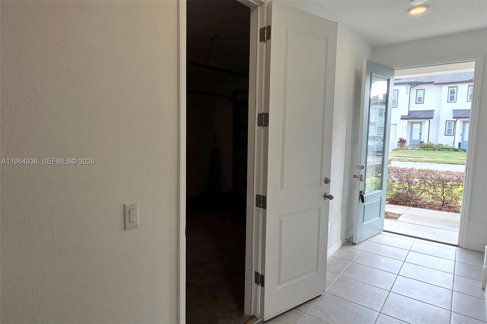 Ver detalles 742 3 / 3 sq. ft. $ 2026-05-08 0 foto