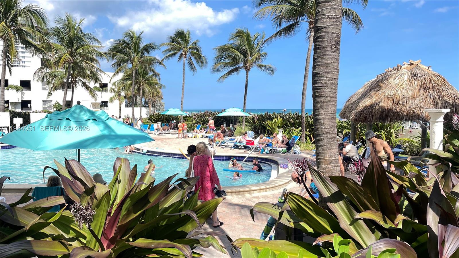 Photo of 3901 Ocean Dr  #1J, Hollywood, Florida, 33019 - 