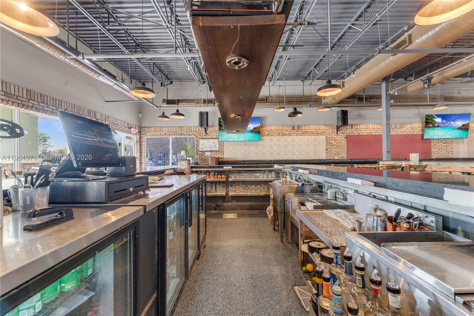   /   sq. ft. $ 2026-02-13 0 foto