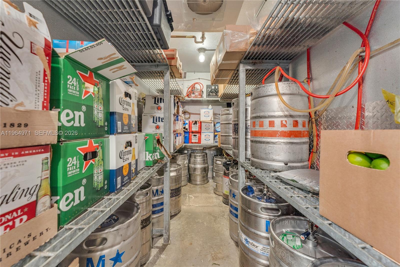   /   sq. ft. $ 2026-02-13 0 foto